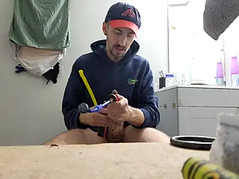 Snapshot of Bi_curious86 chatting on December 2, 9:16 pm Bi curious86 online show from December 2, 9:16 pm