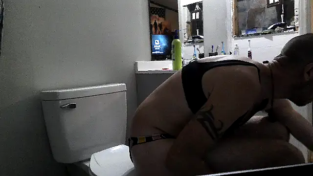 Bi curious86 online show from September 29, 2:51 am
