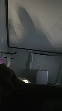 Snapshot of Bi_curious86 chatting on November 13, 4:49 am Bi curious86 online show from November 13, 4:49 am