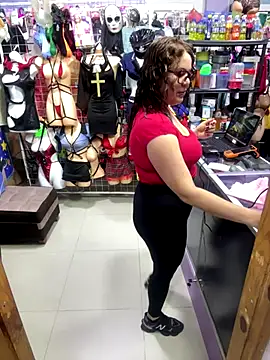 ROSALIALUCY online show from October 20, 11:44 am