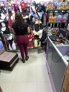 ROSALIALUCY online show from September 27, 12:00 pm