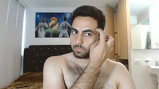 Snapshot of omarmohammedhot2 chatting on February 22, 2:41 pm omarmohammedhot2 online show from February 22, 2:41 pm
