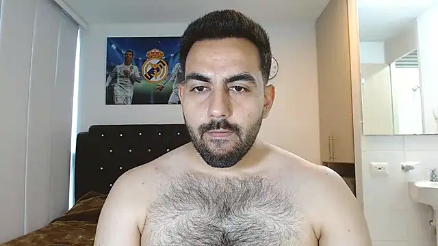 Snapshot of omarmohammedhot2 chatting on February 2, 1:41 pm omarmohammedhot2 online show from February 2, 1:41 pm