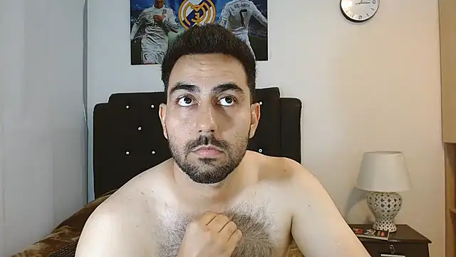 Snapshot of omarmohammedhot2 chatting on March 5, 8:32 pm omarmohammedhot2 online show from March 5, 8:32 pm