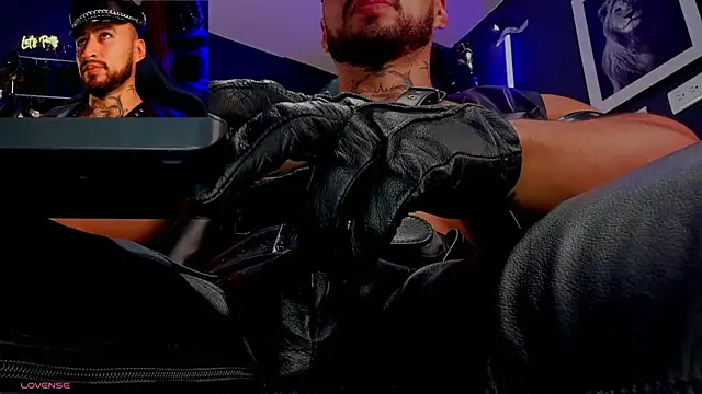 Snapshot of billyMayer_ chatting on September 30, 4:57 pm billyMayer online show from September 30, 4:57 pm