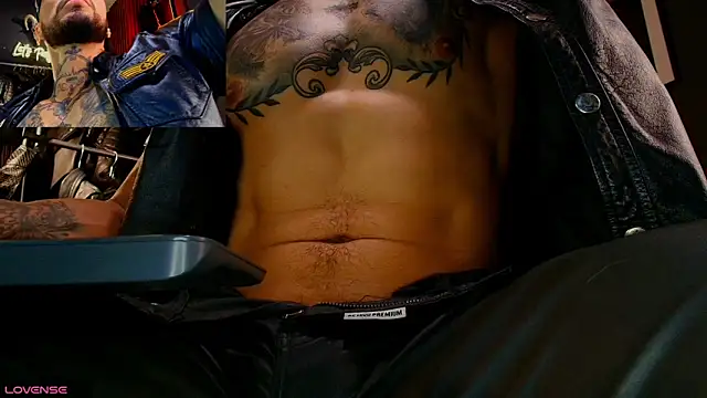 Snapshot of billyMayer_ chatting on November 13, 5:39 pm billyMayer online show from November 13, 5:39 pm