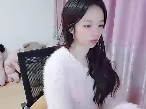 wwcc123 online show from December 17, 2:49 am