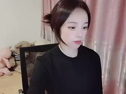 wwcc123 online show from November 25, 1:44 pm