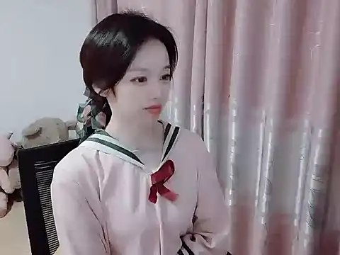 wwcc123 online show from October 20, 2:50 pm