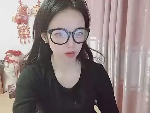 wwcc123 online show from April 10, 3:08 pm