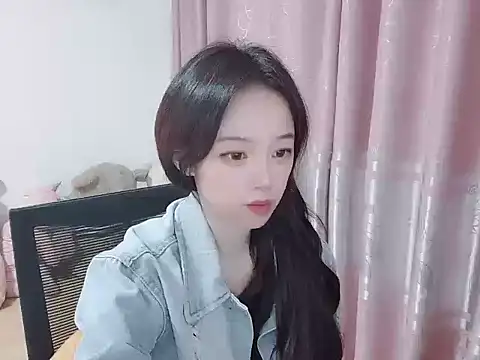 wwcc123 online show from December 4, 2:27 pm