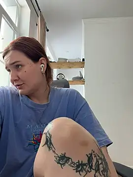 MakeBabyCum online show from February 23, 5:30 am