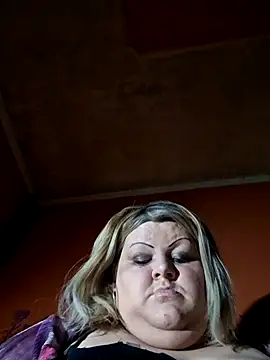 ducicsajsziii online show from March 12, 8:57 pm