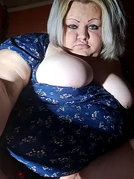 ducicsajsziii online show from September 19, 11:20 pm