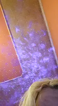 ducicsajsziii online show from February 13, 11:15 pm