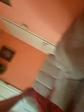 Snapshot of ducicsajsziii chatting on February 28, 7:52 am ducicsajsziii online show from February 28, 7:52 am