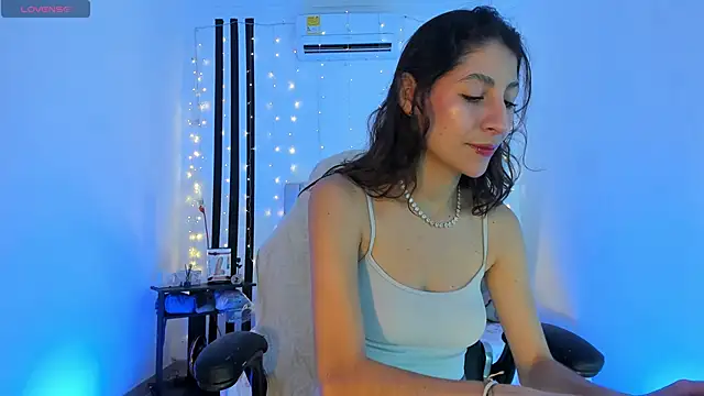 Gorgeous Team online show from April 22, 8:04 pm