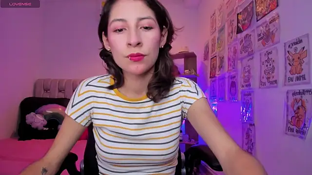 Snapshot of Gorgeous_Team chatting on March 12, 7:36 pm Gorgeous Team online show from March 12, 7:36 pm