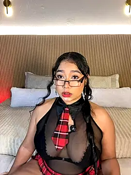 Snapshot of Gaby_Blaze chatting on September 22, 1:22 am Gaby Blaze online show from September 22, 1:22 am