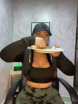 sexyyykloee online show from October 21, 2:55 am