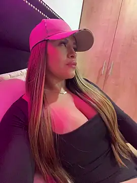 sexyyykloee online show from March 27, 8:37 am