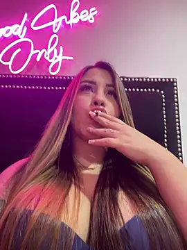 sexyyykloee online show from April 29, 2:16 am