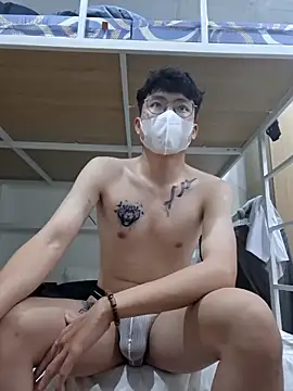 Gwencloudy online show from March 21, 3:30 am