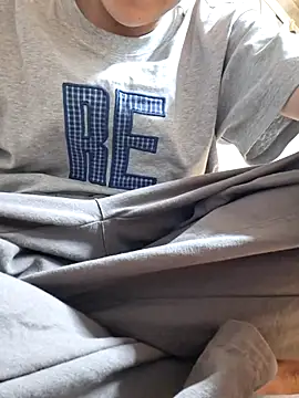 Gwencloudy online show from March 7, 3:06 pm