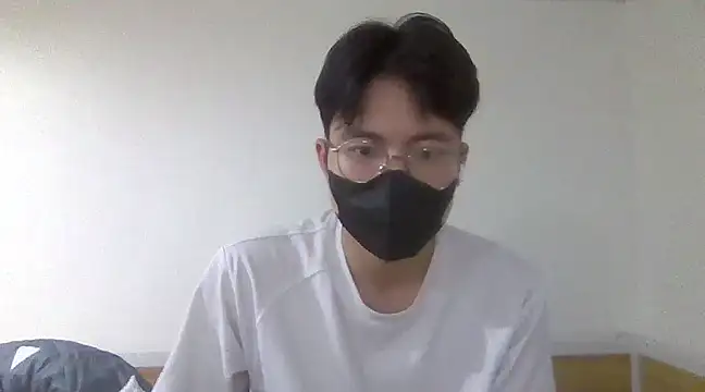 Gwencloudy online show from March 16, 10:00 am