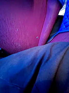 Gwencloudy online show from April 12, 2:37 am