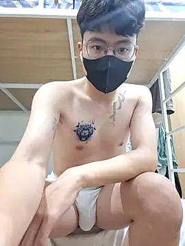 Gwencloudy online show from March 17, 3:48 pm