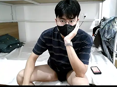 Gwencloudy online show from October 20, 6:48 am