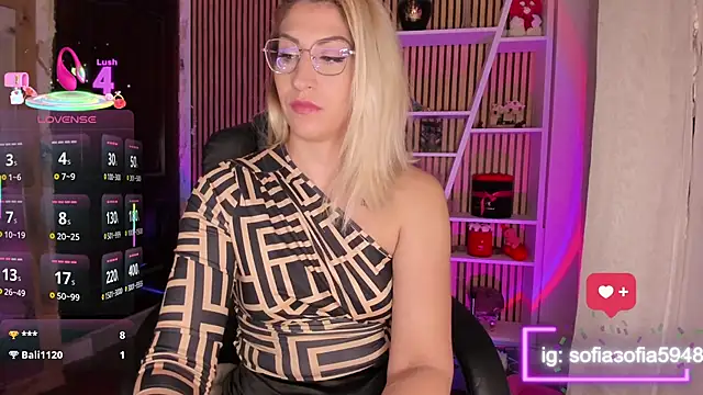 sofiah  online show from February 26, 5:24 pm