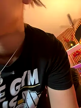 sofiah  online show from December 2, 5:14 pm