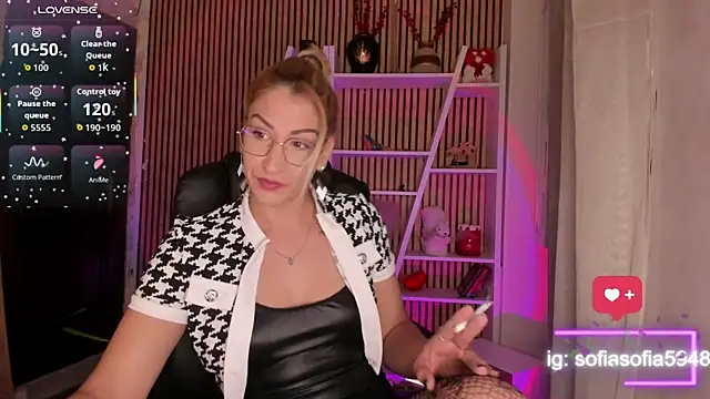 sofiah  online show from March 14, 6:03 pm