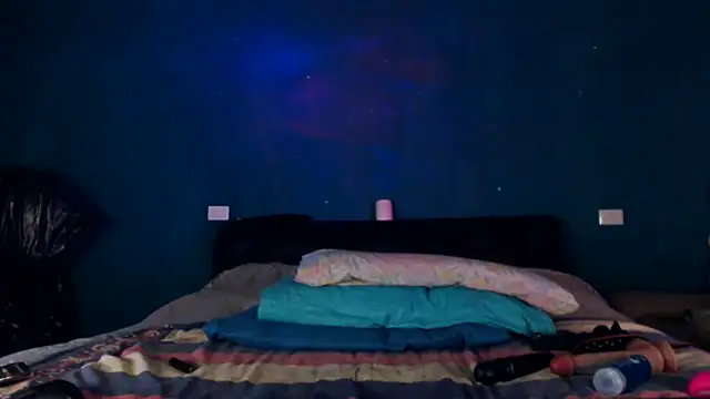 Karendolly  8 online show from March 10, 4:55 pm