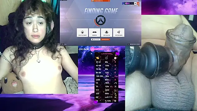 Snapshot of Solumi chatting on November 5, 8:12 pm Solumi online show from November 5, 8:12 pm