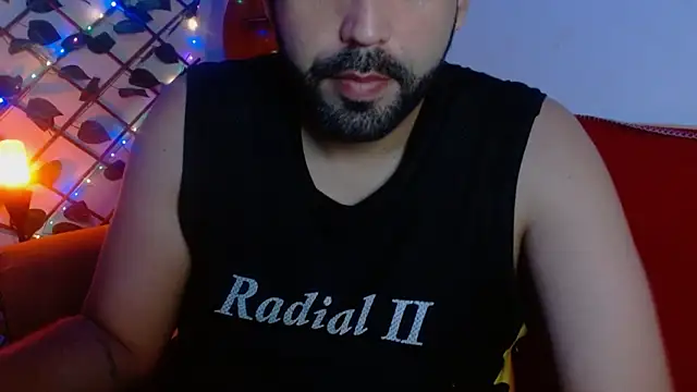 geeklatin88 online show from November 5, 10:51 am