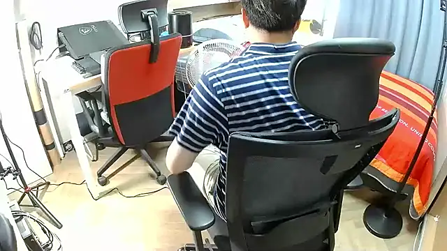 Jackvanlee online show from July 3, 6:53 am