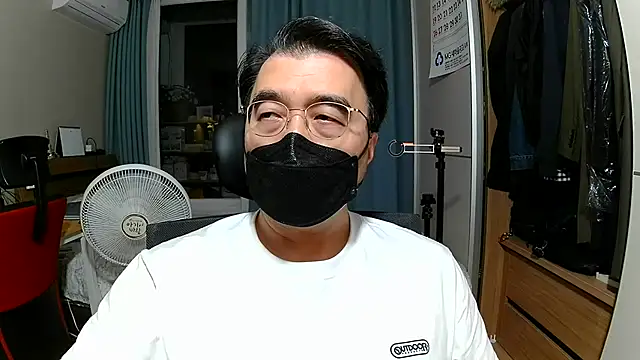 Jackvanlee online show from August 5, 12:43 pm