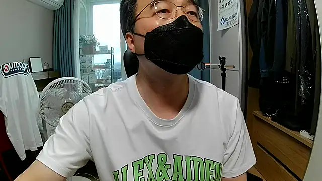 Jackvanlee online show from August 4, 5:23 am