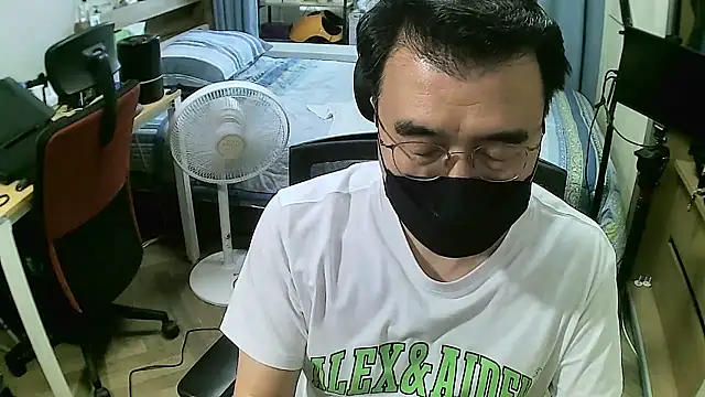 Jackvanlee online show from June 25, 5:05 am