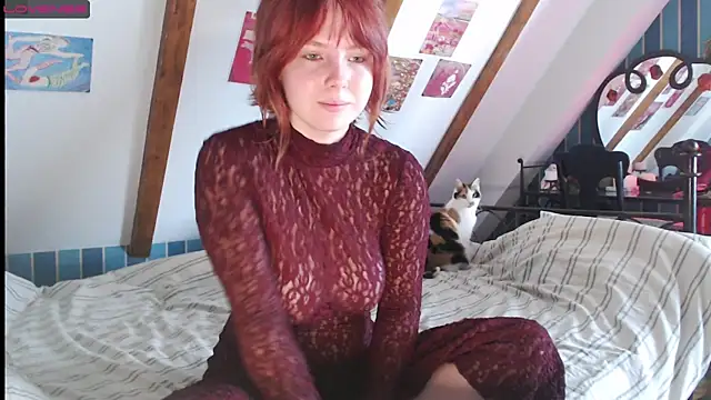 Snapshot of RubyLynxx chatting on November 23, 8:24 am RubyLynxx online show from November 23, 8:24 am