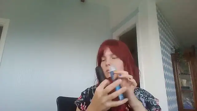 Snapshot of RubyLynxx chatting on October 15, 6:00 am RubyLynxx online show from October 15, 6:00 am