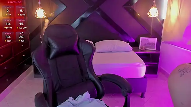 dark gotica online show from November 5, 7:06 pm