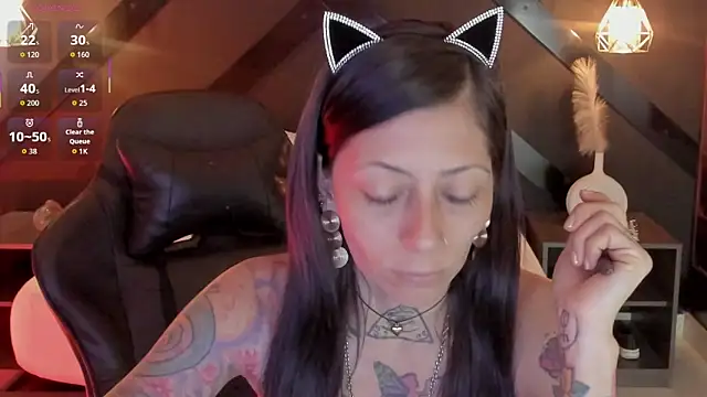 dark gotica online show from March 13, 7:08 pm