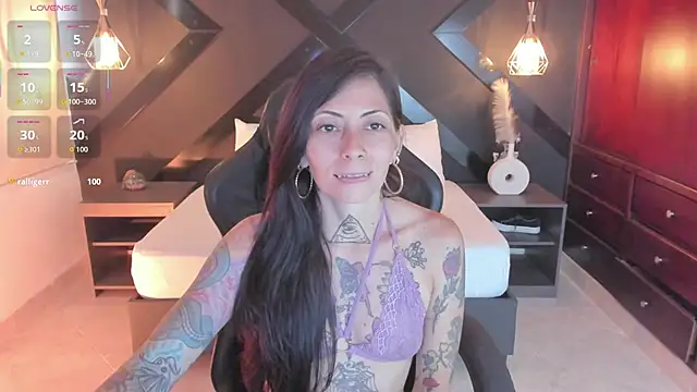 dark gotica online show from December 20, 12:19 pm