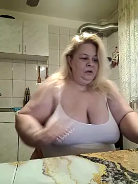 AriannaMilf online show from September 19, 3:43 am