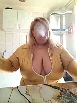 AriannaMilf online show from October 23, 8:57 am