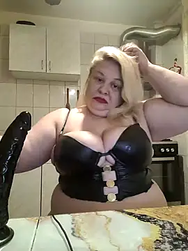 AriannaMilf online show from October 24, 7:13 pm